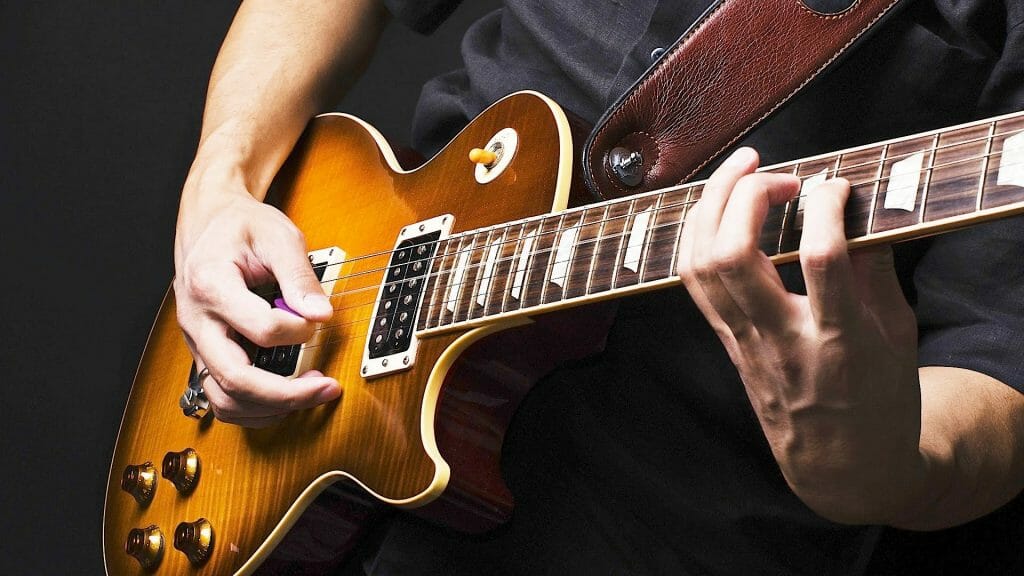 Pinch Harmonic Nasıl Yapılır? (Pick Harmonic, Artificial Harmonic)
