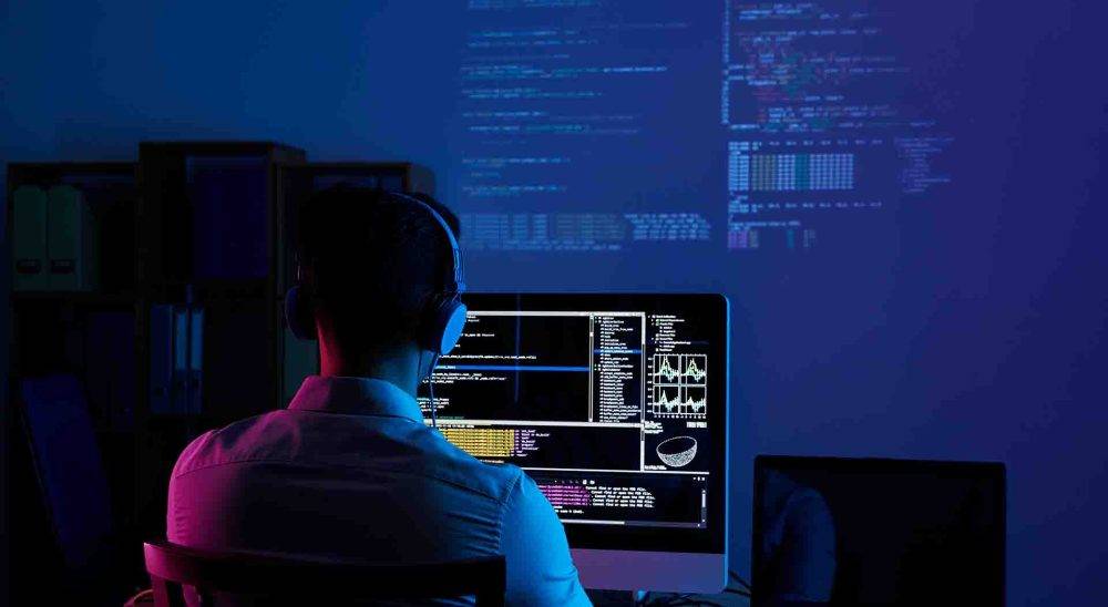 Yazılım Alanında Hangi Programlar Kullanılmalı?