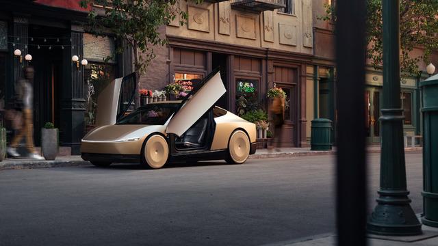 Ne direksiyon var ne de pedal! Elon Musk, beklenen hayali sonunda gerçekleştirdi: Karşınızda Tesla Cybercab ve Tesla Robovan