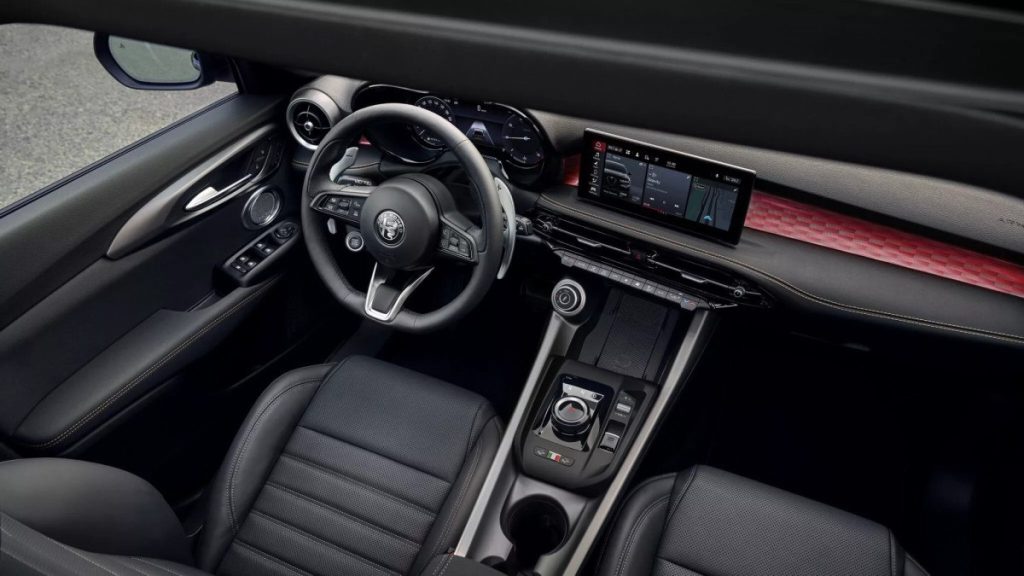 2025 Alfa Romeo Tonale, Paris Otomobil Fuarı’nda sergilendi