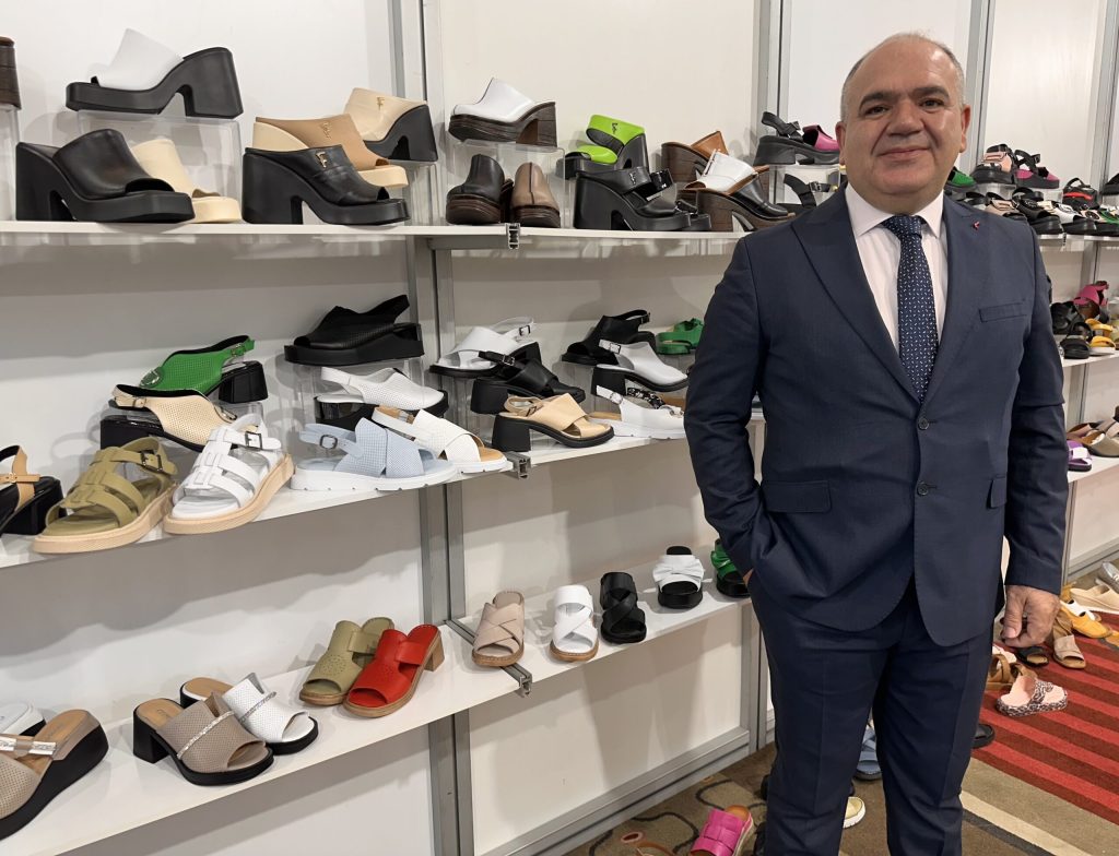 Eksposhoes ayakkabı ihracatına ‘can suyu’ olacak