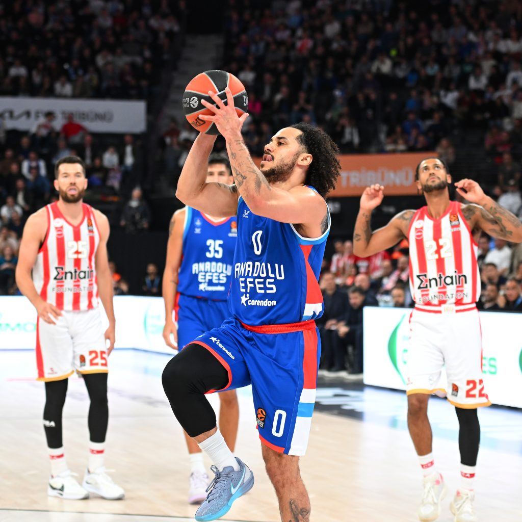 Nefesleri kesen maçta kazanan Efes – Basket Dergisi