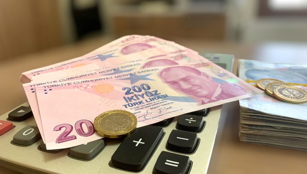 Hangi meslek ne kadar kazandırıyor? Zirve değişmedi, para “hava”da