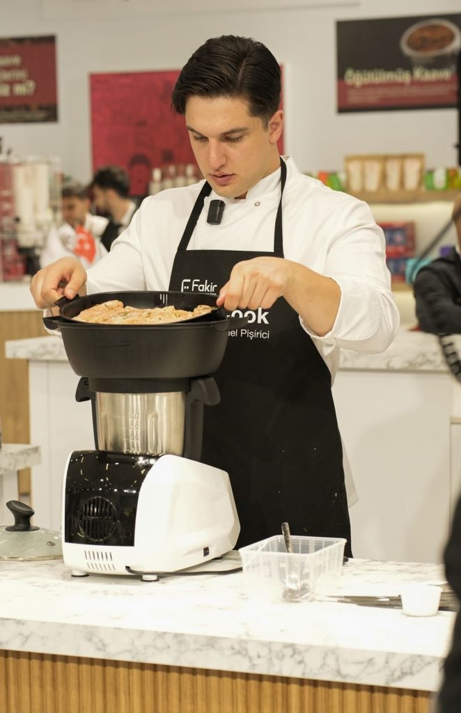 Mutfağın yeni sanal şefi, MasterChef’lere karşı – Son Dakika Ekonomi Haberleri