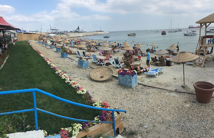 Beylikdüzü Plajları 2024 Listesi – Kamp Yerleri