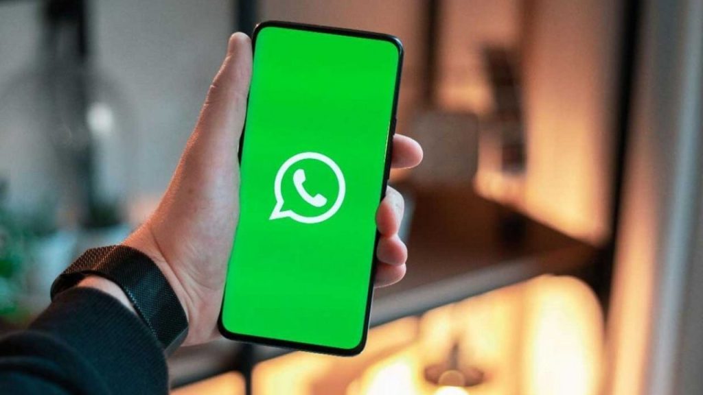 WhatsApp, bu özelliği alabilmeniz için takippçi istiyor!