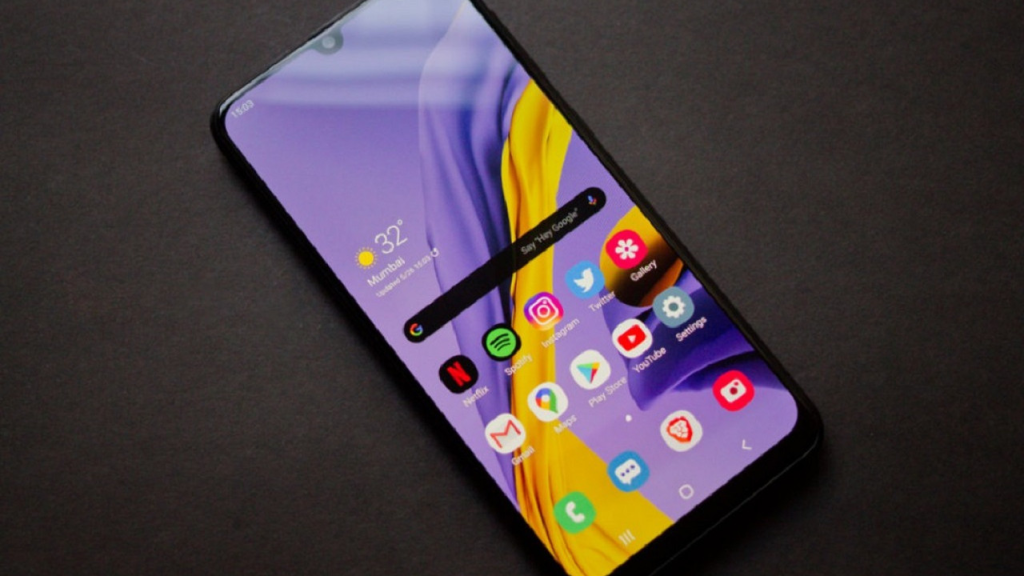 Samsung’dan üç yaşındaki telefona güncelleme müjdesi!