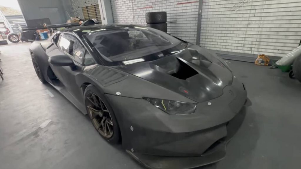Lamborghini Huracan Super Trofeo, Honda Civic ile birleşti
