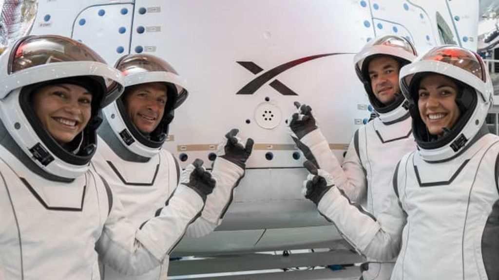 Yeni SpaceX anlaşması şirketi 350 milyar dolara çıkarabilir