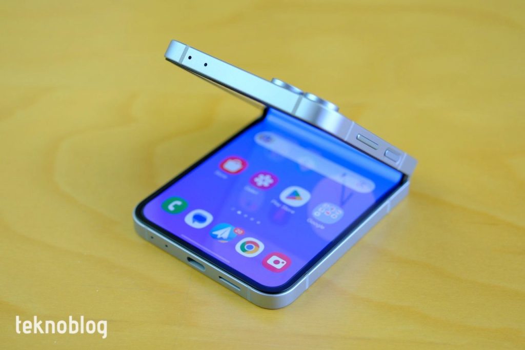 Galaxy Z Flip 7 ve Fold 7 büyük değişikliklerle gelmeyecek