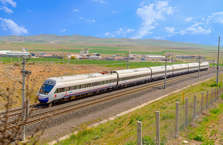 YHT İndirimli Bilet Fiyatları 2025 – Yüksek Hızlı Tren İndirimli Bileti Nasıl Alınır?