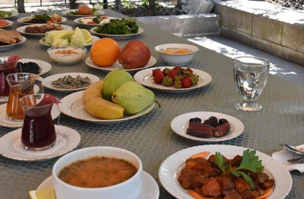 Oruç tutmanın faydaları saymakla bitmez: Zihinsel hastalıklardan sindirim sistemine kadar etkili… O bir şifa kaynağı!