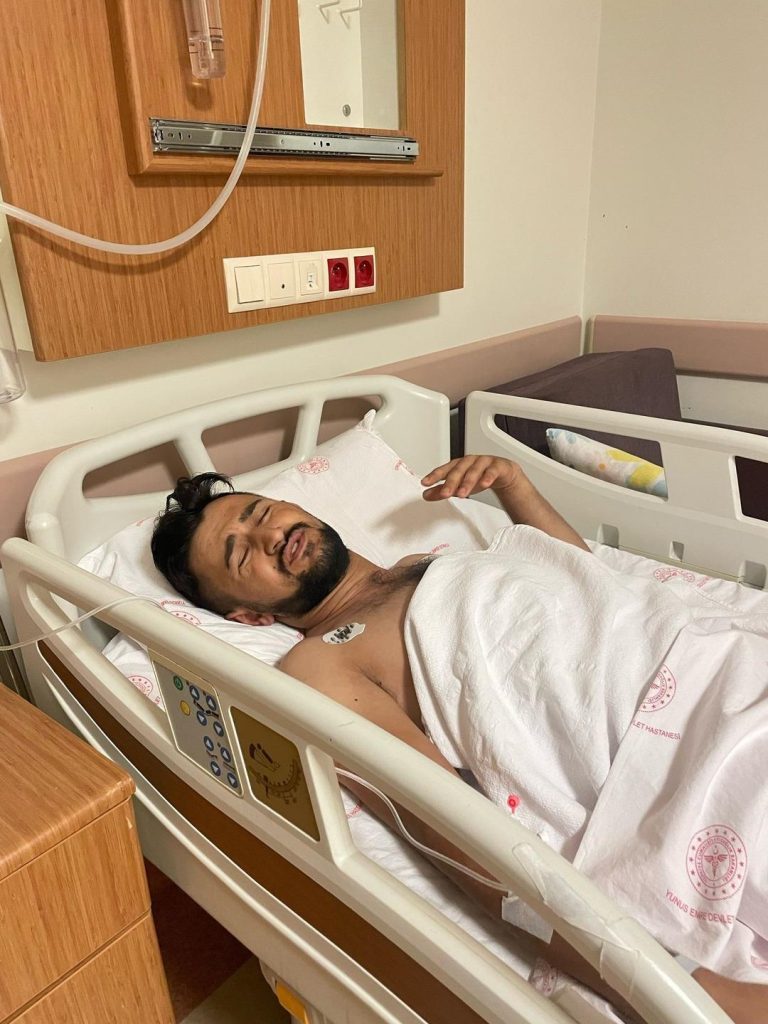 Hastanede evrak skandalı! ‘Kemal Sunal filmine döndü’ Ameliyatlar karıştı: Babası koşarak kurtardı…