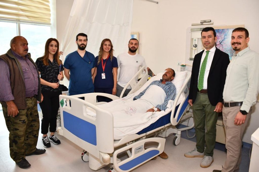 Tarihi adım: İlk kornea nakli başarıyla gerçekleştirildi…