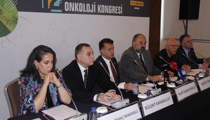 Antalya’da 12. Türk Tıbbi Onkoloji Kongresi düzenlendi