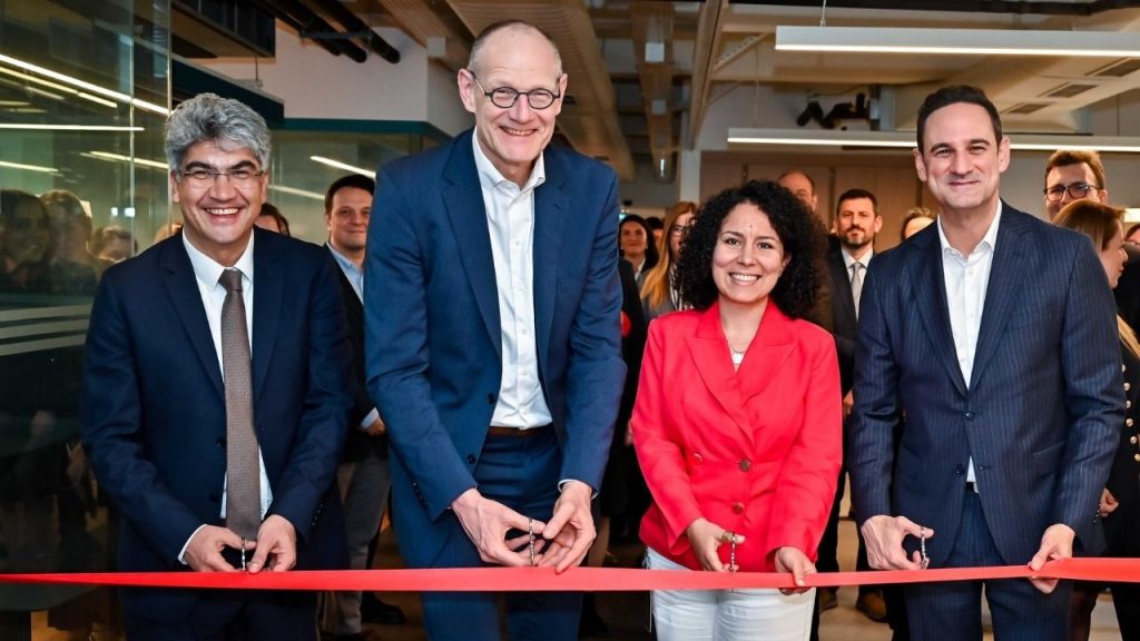 Siemens Healthineers’ın yeni inovasyon merkezi İstanbul’da açıldı
