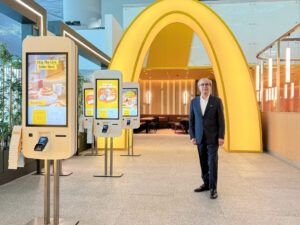 McDonald’s Türkiye’den istihdam seferberliği: 2 bin kişiyi işe alacak!
