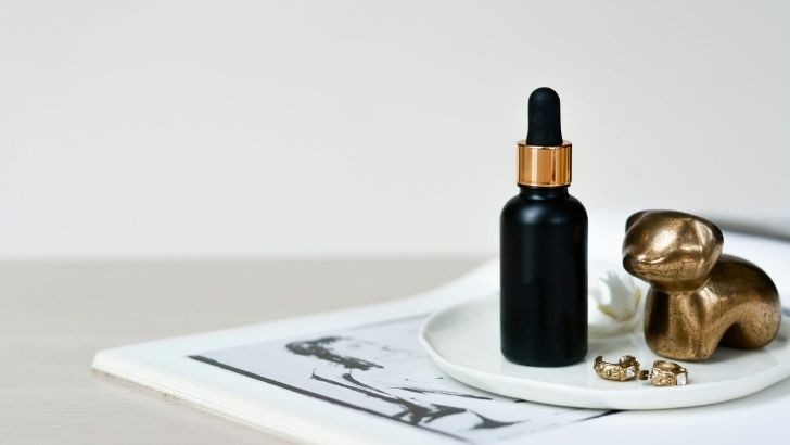Retinol uglies nedir, neden ortaya çıkar ve bu durumla nasıl başa çıkılır?
