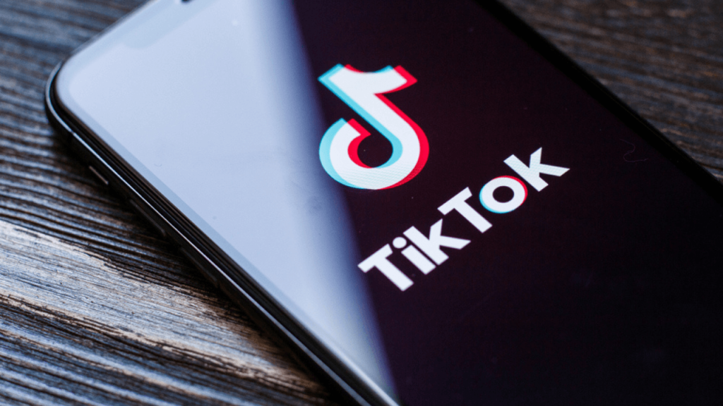 TikTok, erişilebilirliği artırmak için yapay zeka destekli yeni özelliklerini tanıttı