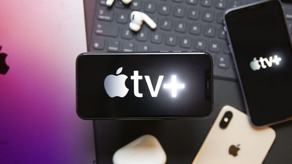 Apple tvOS 26’da visionOS tasarımını Apple TV’ye getiriyor