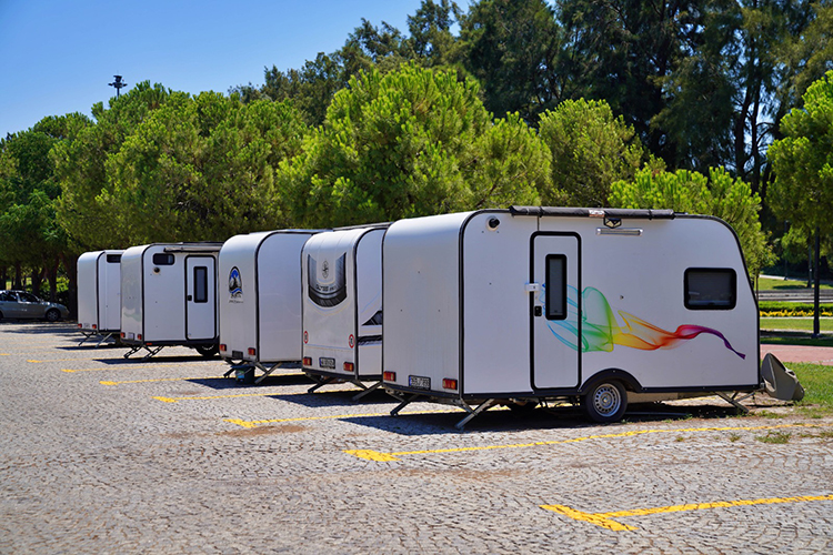 İzmir Bornova Aşık Veysel Rekreasyon Alanı Ve Karavan Otoparkı 2025 Ücretleri