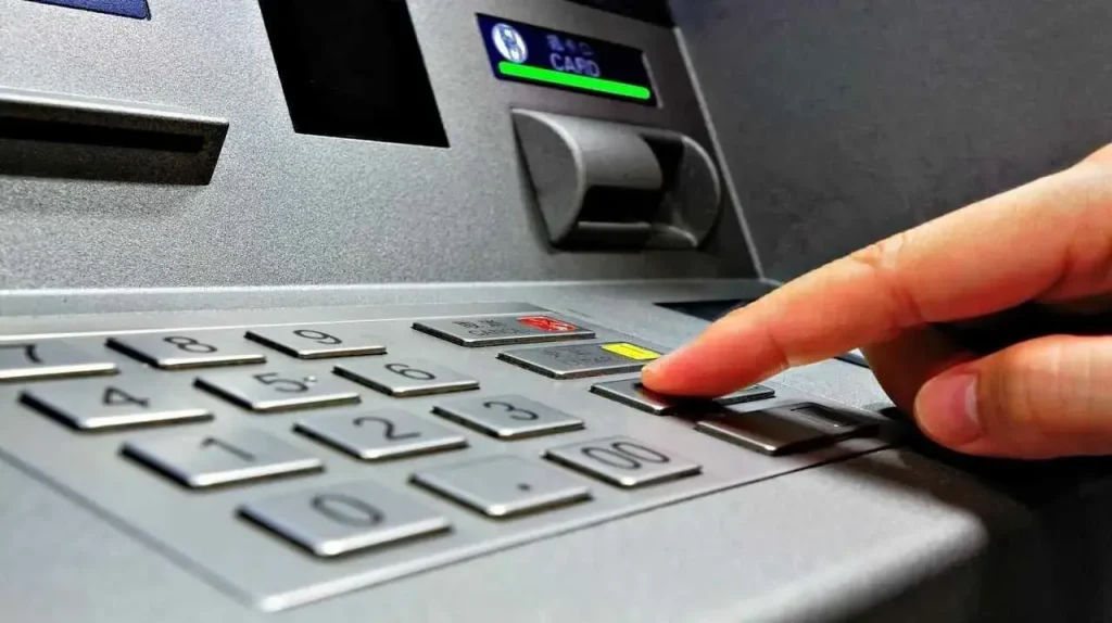 Bankaların ATM para çekme limitleri değişti!