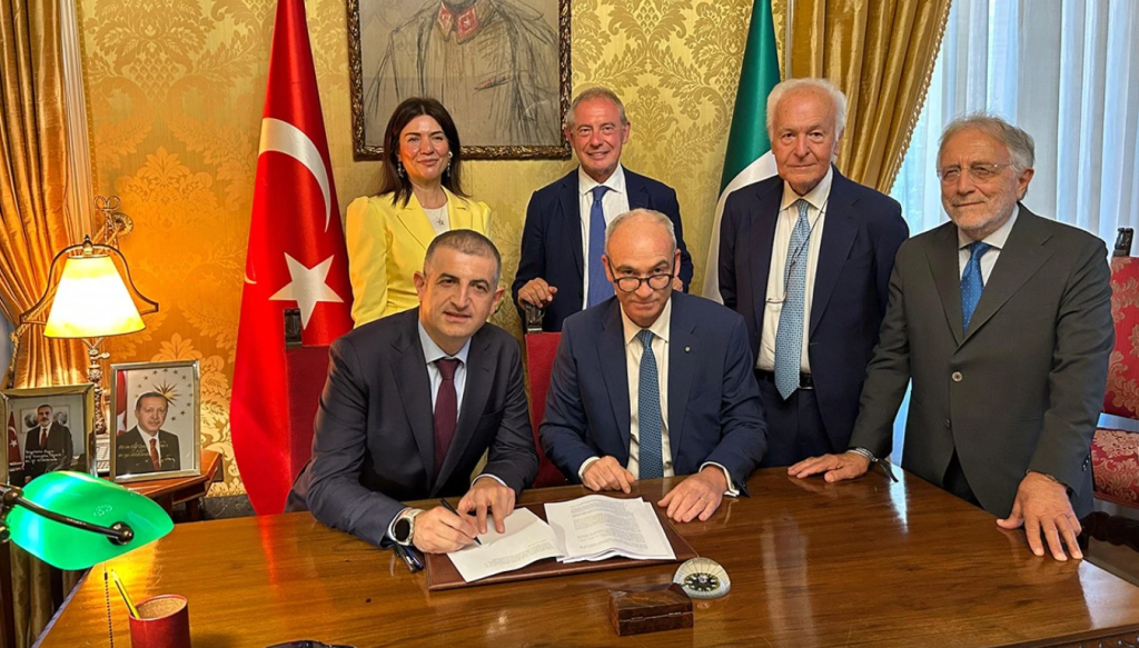 Baykar, İtalyan havacılık şirketi Piaggio Aerospace’i satın aldı