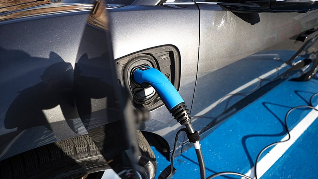 Elektrikli araçlar içten yanmalılara göre ne kadar temiz?