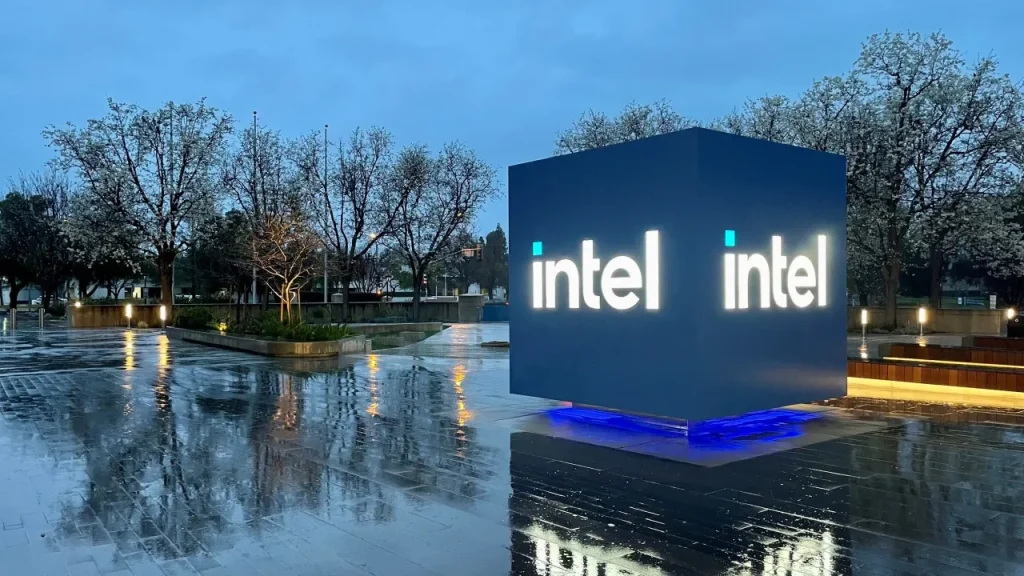 Intel CEO’su yapay zekadaki başarısızlığı kabul etti