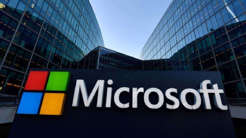 Xbox, kan kaybetmeye devam ediyor! Dev işten çıkarma