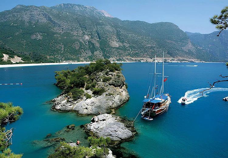 Muğla Göcek Tekne Turu 2025 Fiyatları – Göcek Tekne Turu: Rota – Tavsiyeler – Merak Edilenler