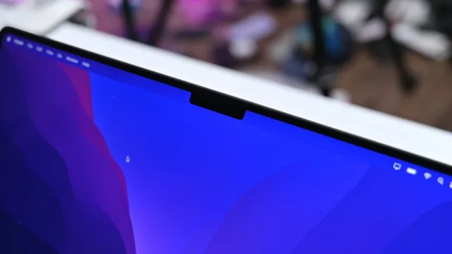MacBook Pro’da çentik yüzünden oyunlarda bulanık görüntü olabilir –