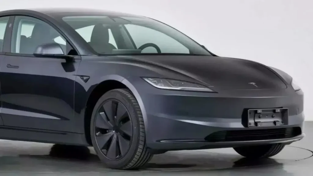 Tesla en uzun menzilli otomobilini duyurdu!
