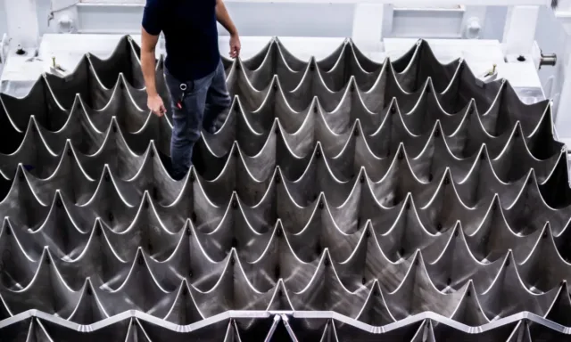 SpaceX’ten dev değişiklik! Super Heavy’nin tasarımı değişti