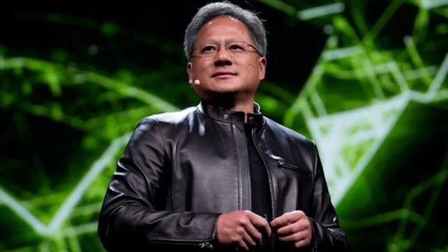 NVIDIA CEO’su Jensen Huang, silikon fotonik paketlemenin hala yıllarca uzakta olduğunu iddia ediyor