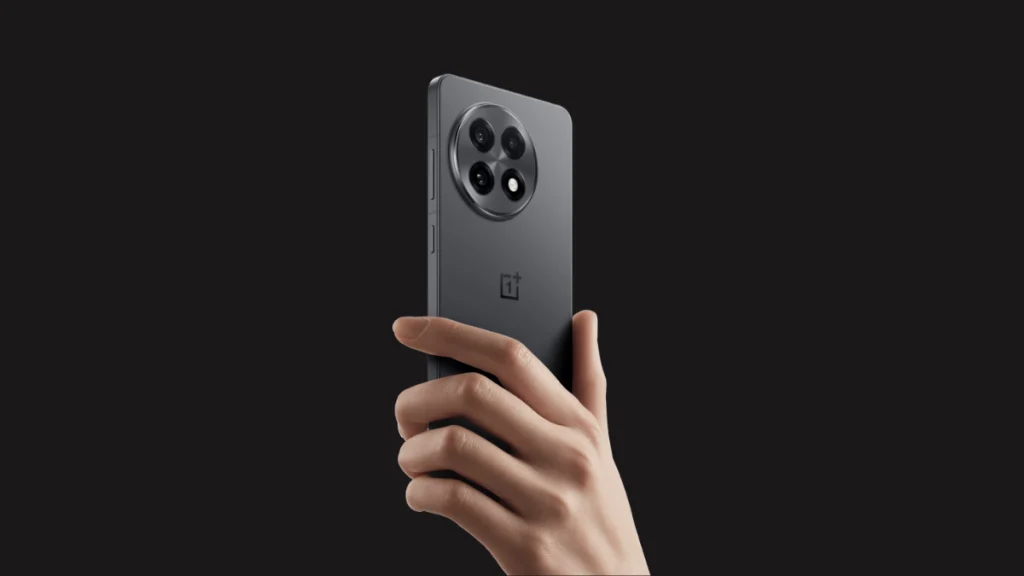 165 Hz ekranlı OnePlus 15R ortaya çıktı
