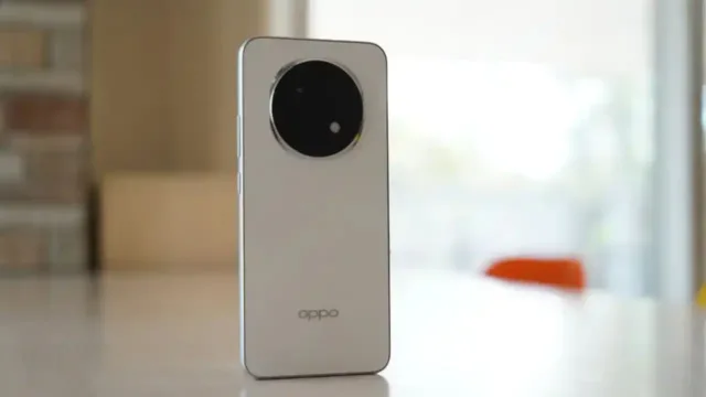 Oppo F31 serisi ilk görüntüleriyle sızdırıldı!