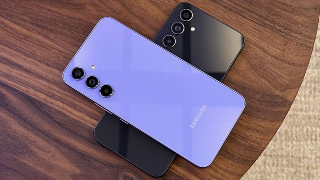 Samsung’dan üç modele daha kritik güncelleme