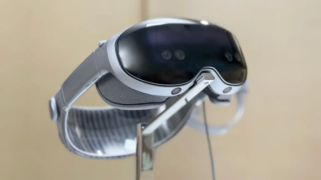 Apple Vision Pro’ya rakip vivo Vision tanıtıldı!
