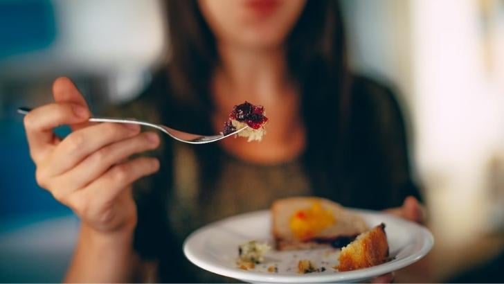 Yeme suçluluğu (food guilt) nedir, nasıl başa çıkılır?