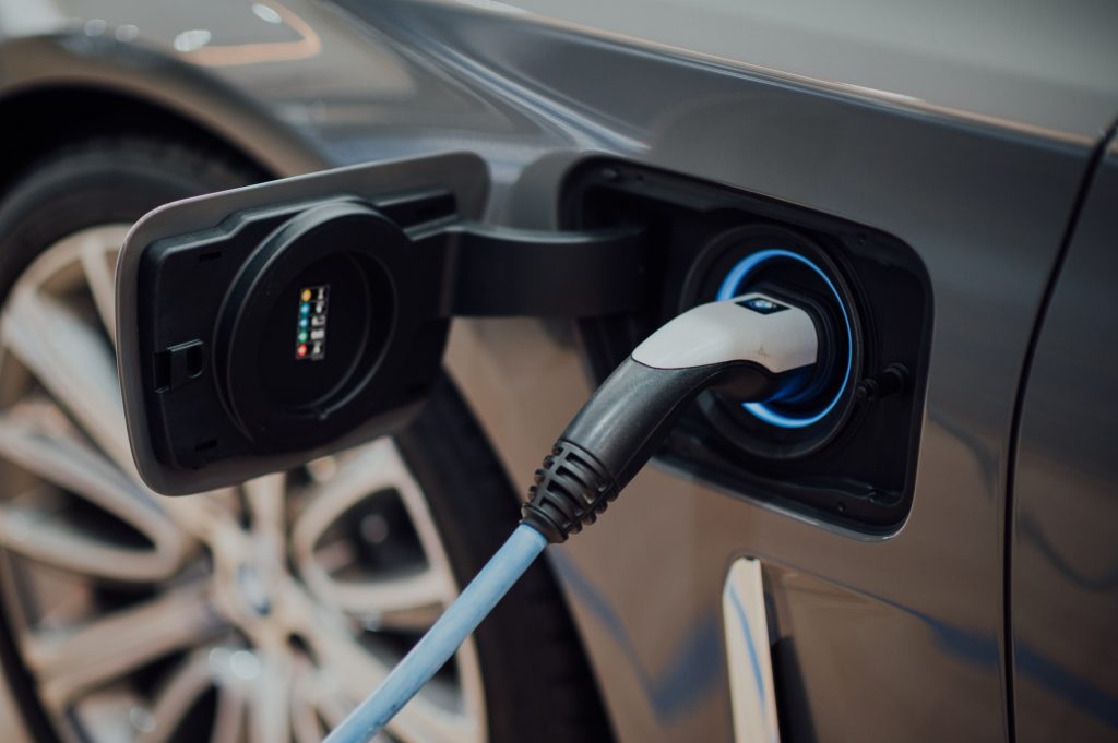 Yılın ilk yarısında kiralamada elektrikli ve hibritte yükseliş sürüyor