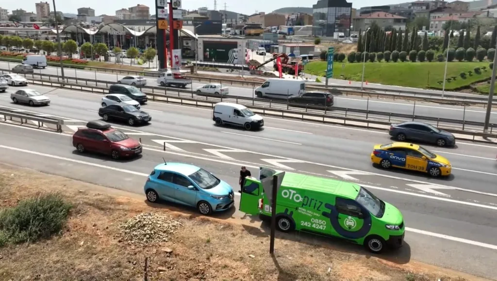 Mobil araç şarj istasyonu elektrikli araç sahiplerini rahatlatıyor