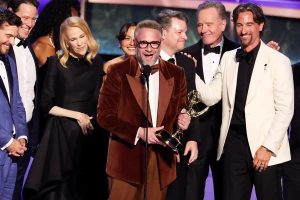 2025 Emmy Ödülleri Sahiplerini Buldu!!