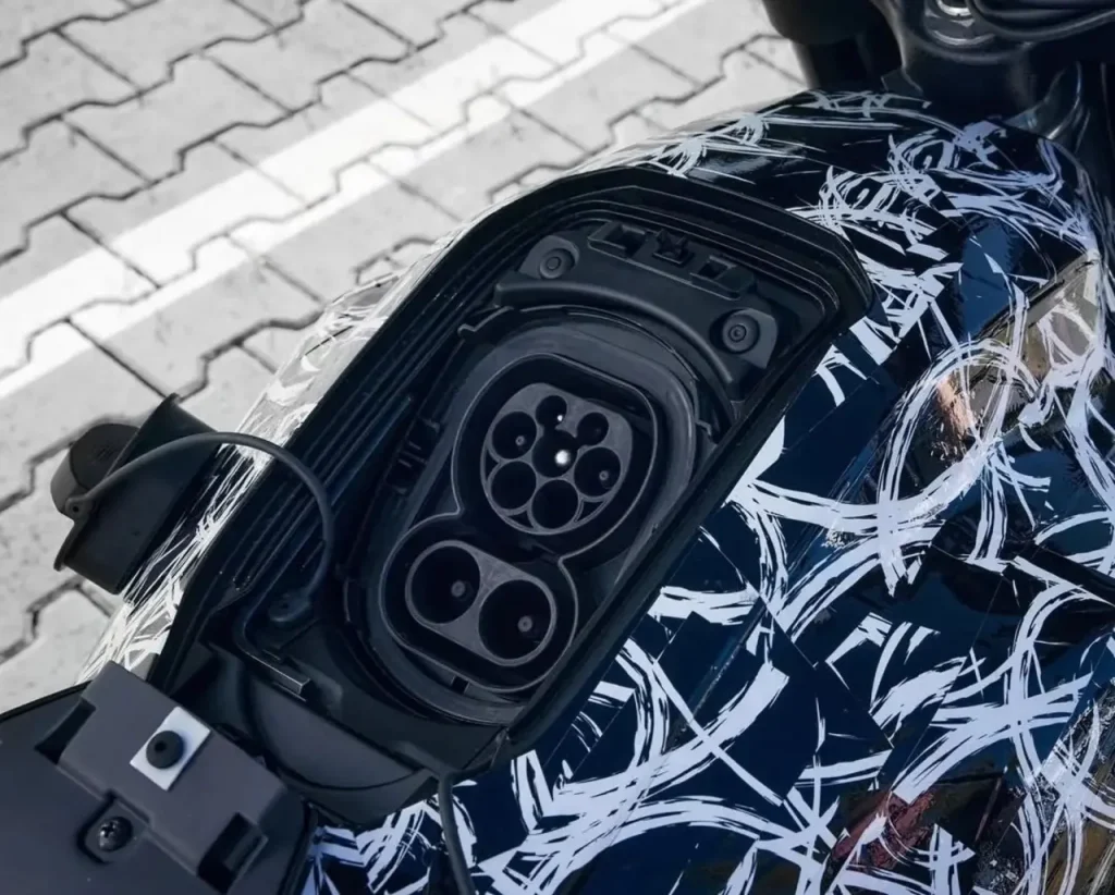 Honda hızlı şarjlı elektrikli motosikletini duyuracak