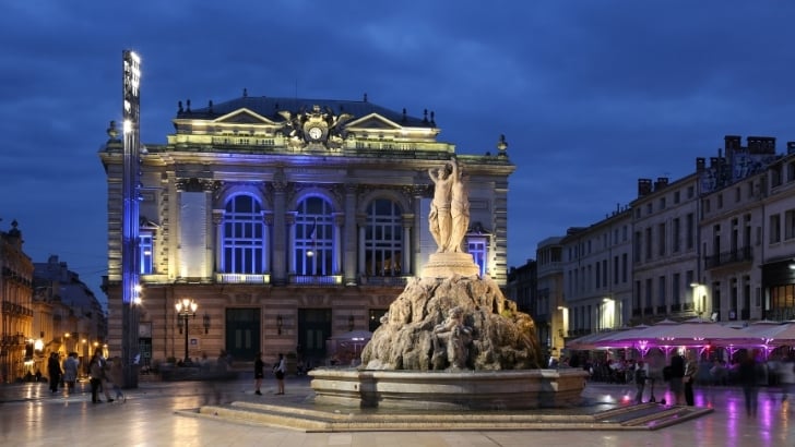 En az Paris kadar büyüleyici olan ama bütçenizi yormayan 12 şehir