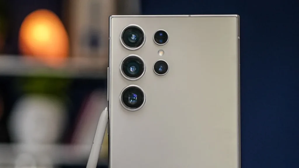 One UI 8 güncellemesi alacak Samsung modelleri!