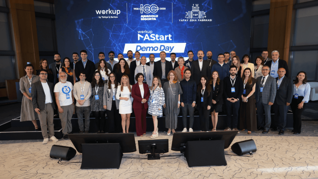 Workup AStart’ın ilk döneminden mezun olan 8 girişim